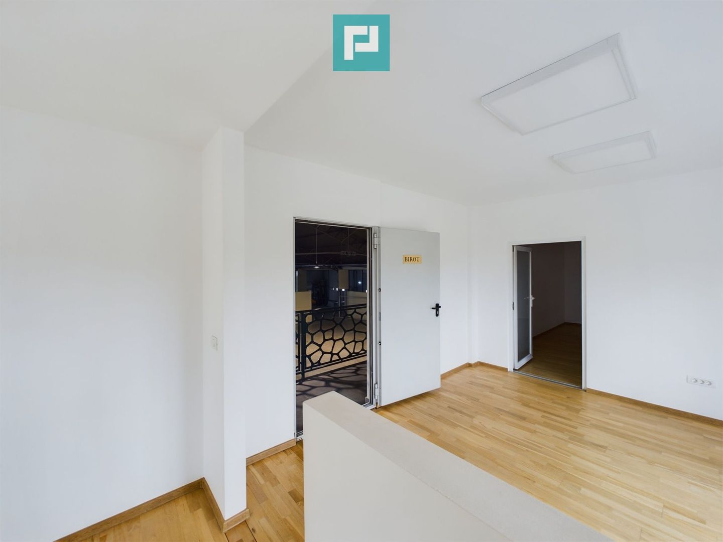 Hală cu birouri și platformă betonată de 2.500 mp - Poză 14