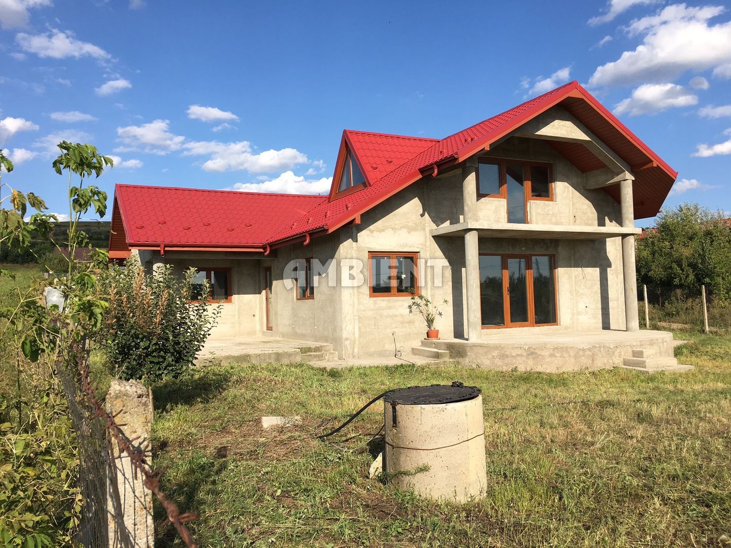 VILĂ P+M, cu teren 800 mp,  zona Ciușmeaua Moldovencei; - Poză 1