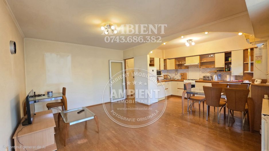 Apartament cu 4 camere, mobilat și utilat, VASLUI - zona ULTRACENTRAL; - Poză 2