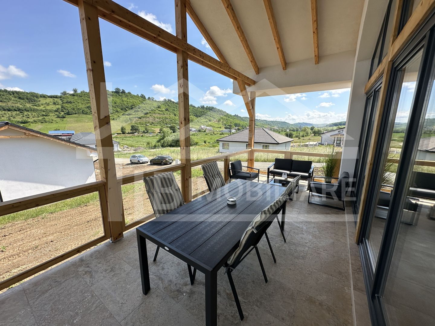 Casa individuala, 4 camere, 300mp, Zona Livezeni - Poză 7