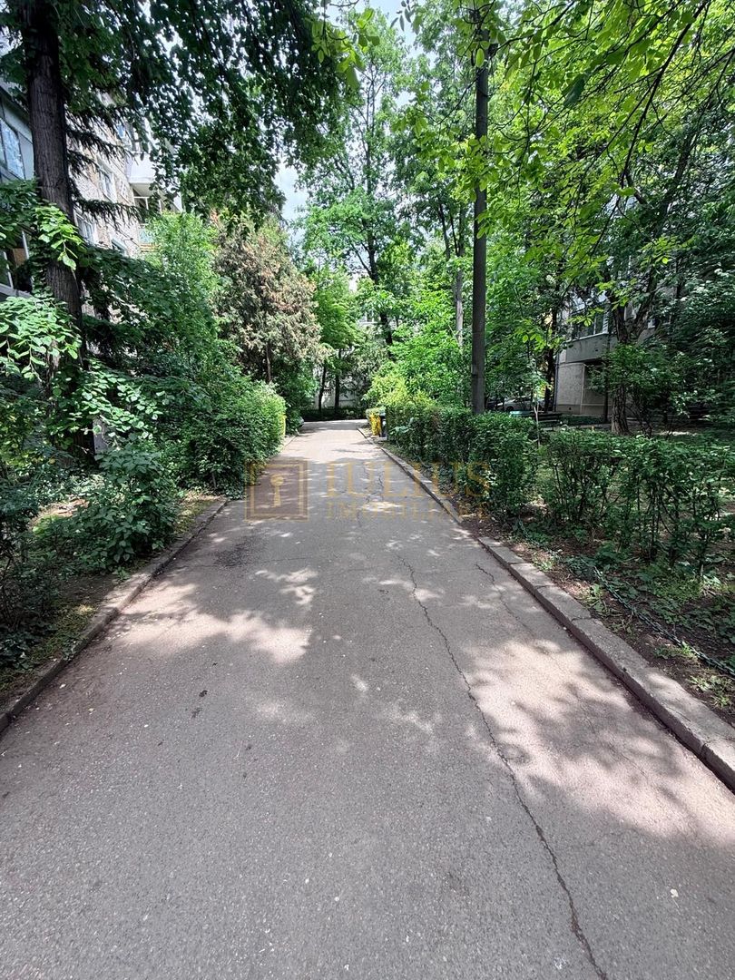 2 camere| Dacia-la 8 minute de Iulius Mall| centrala proprie| apartament frumos| - Poză 16