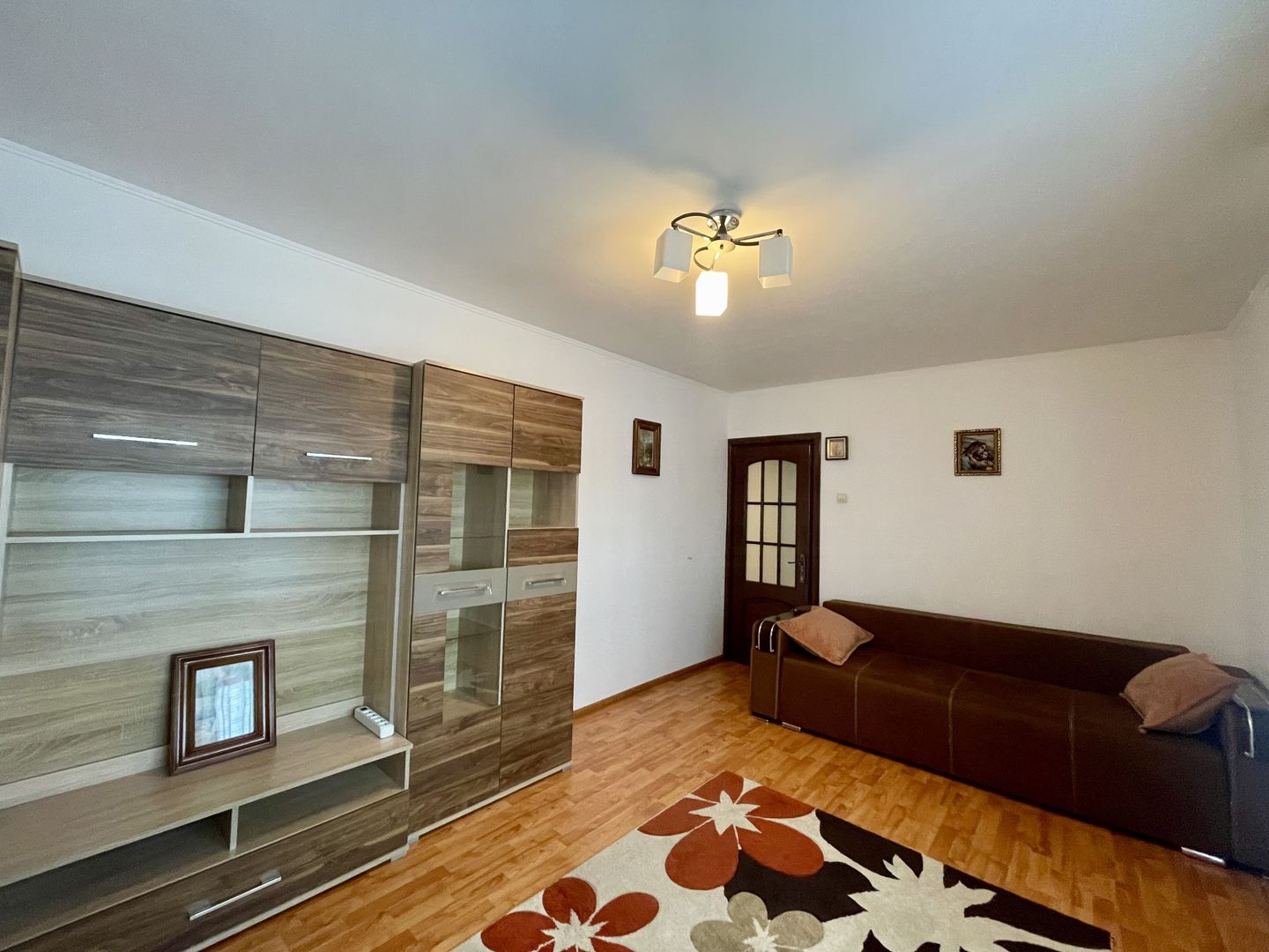Apartament 2 camere | 43 mp | Mobilat & utilat | Radauti - Poză 4