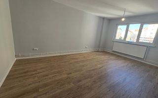 Apartament 3 Camere,  2 Bai, Etaj 1, Complet Renovat, Cetate - Poză 11
