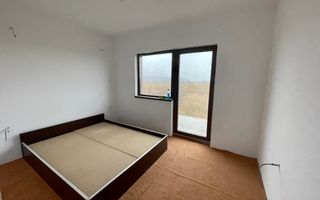 Pensiune cu piscina in constructie - Poză 5