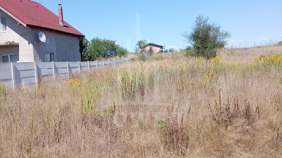 Teren intravilan de vânzare în Avrig | 1.000 mp | PUZ aprobat - Poză 1