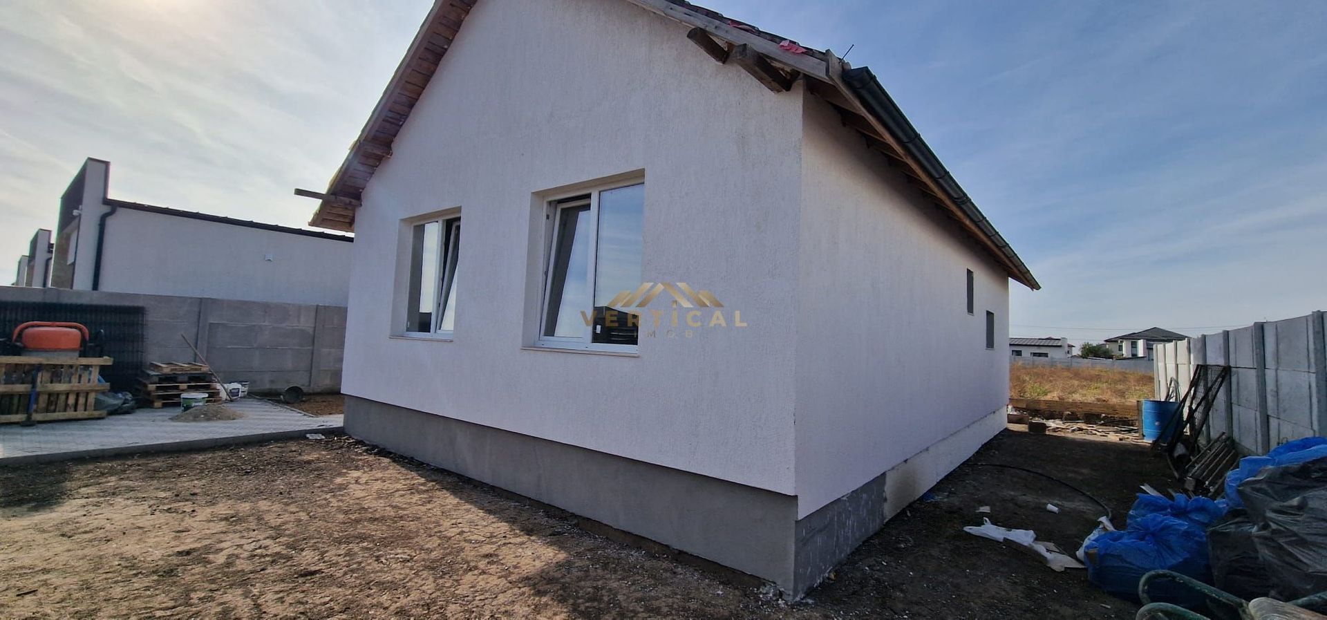 Casa Parter 3 camere - Poză 2