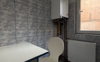 1 camera,  centrala proprie; Complex Studentesc - Rest. Dinar. - Poză 18