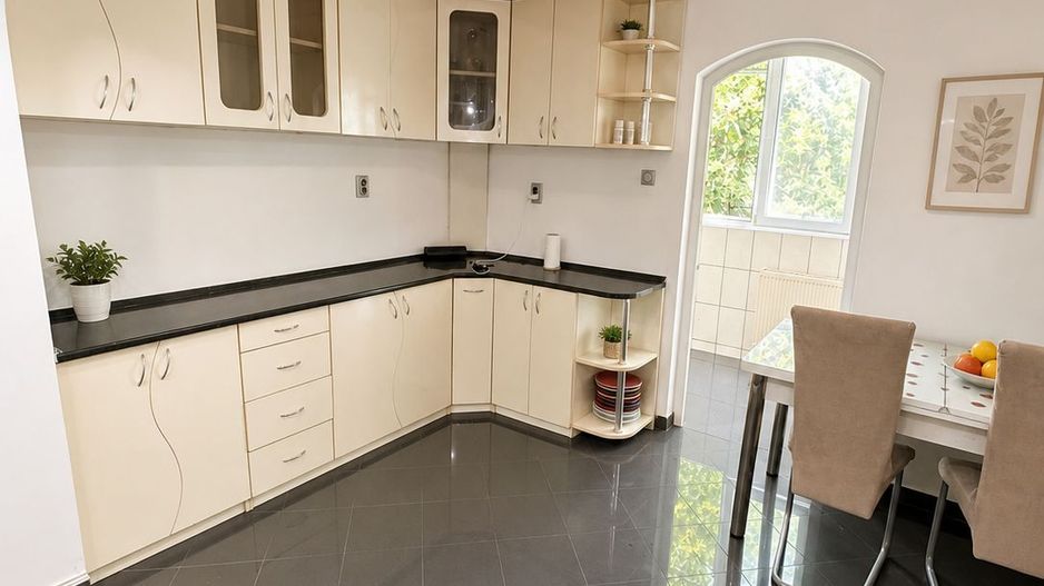 Apartament 3 camere  – Rogerius - Poză 2