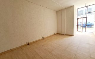 Spatiu de vanzare - Poză 3