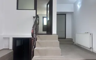 Între dealuri, viță de vie și liniște deplină! Vanzare casa in Prahova - Poză 17