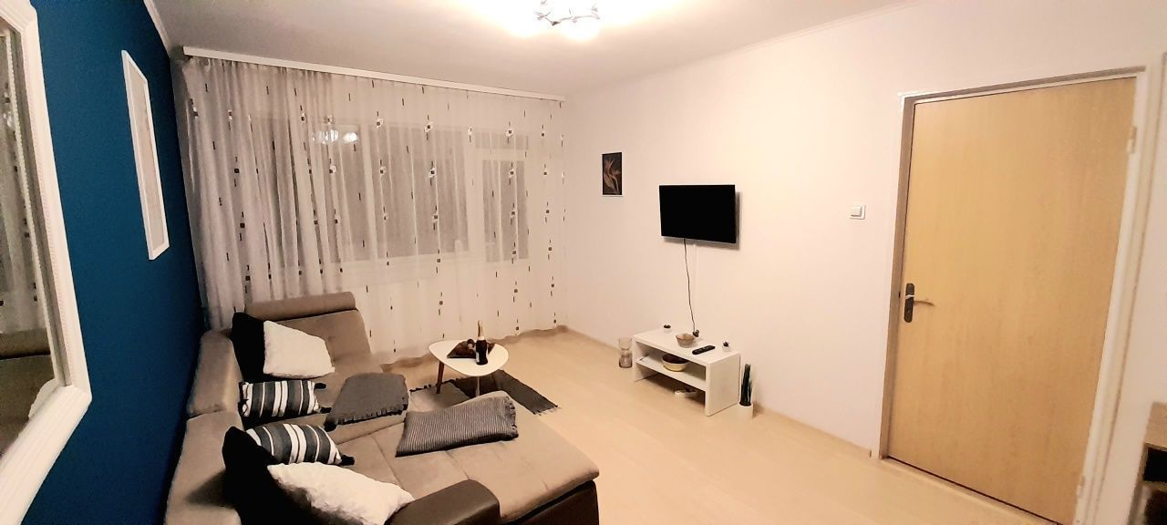 De vanzare Apartament 2 camere Apusului - Poză 2