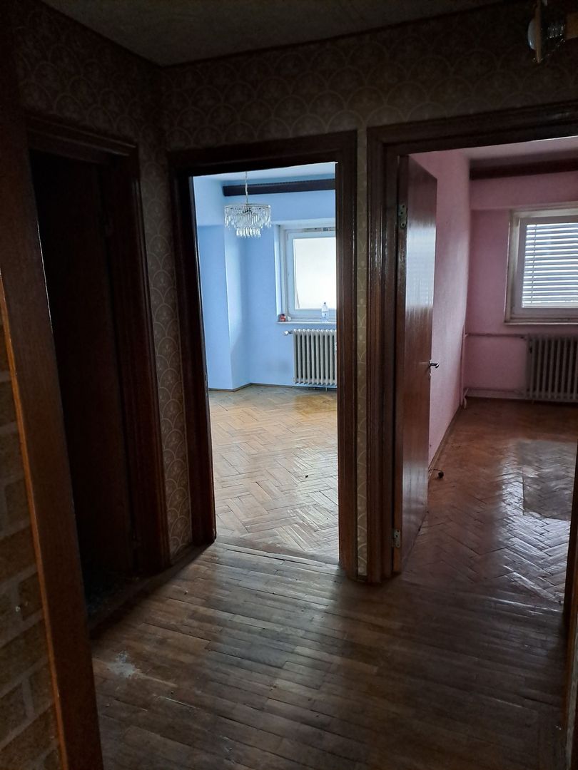Vand apartament 4 camere - Poză 6
