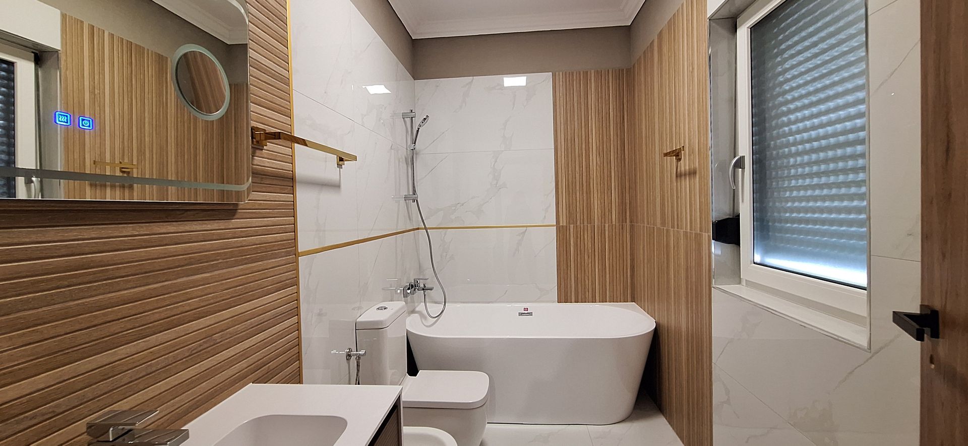 Locuinta individuala in stil mediteranean - Poză 13