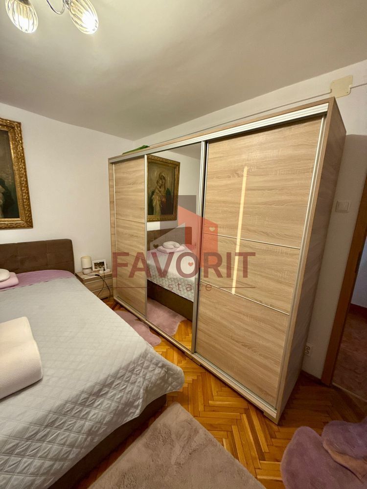 Etaj 2. Cu centrala proprie. Zona Bucovina - Poză 7