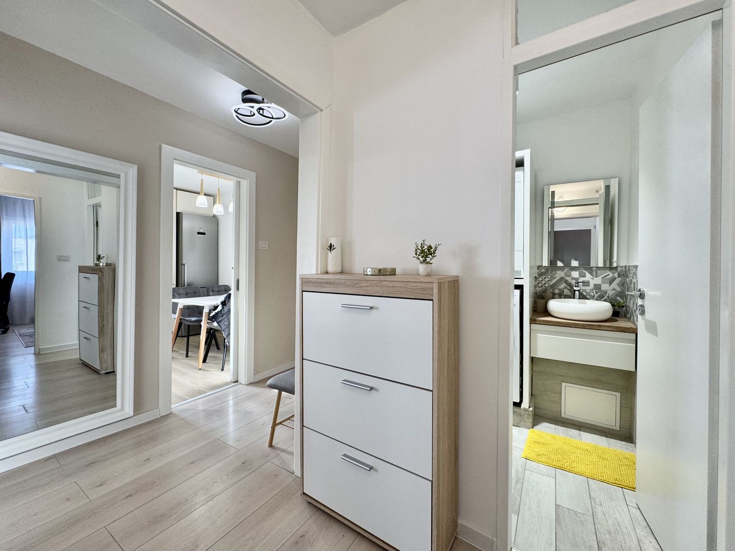 3 camere elegante, si primitoare – în zona Aradului, lângă Iulius Town - Poză 18