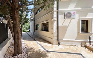 Vila Individuala cu arhitectura superba | 1128mp Teren | Piscina - Poză 4