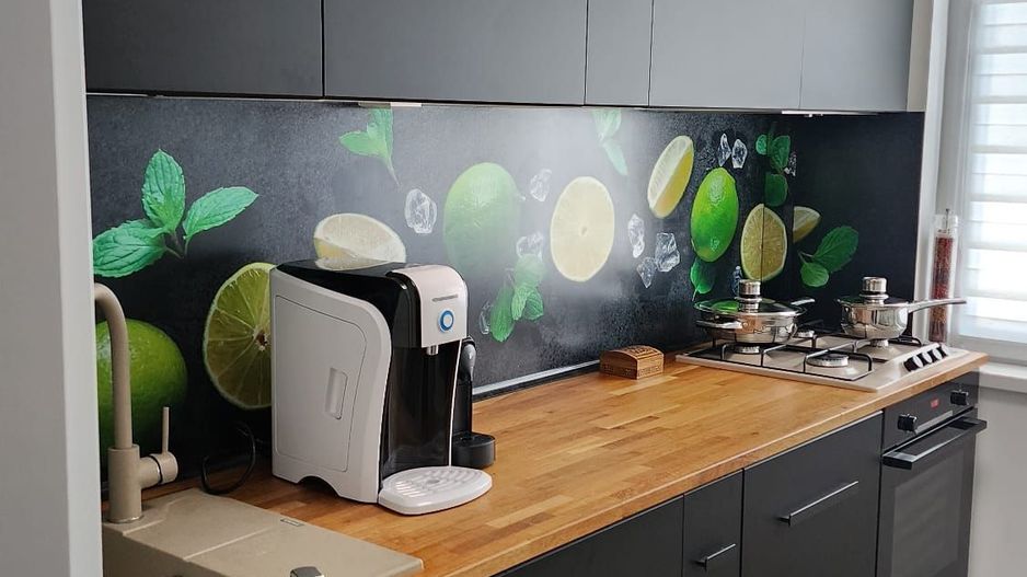 APARTAMENT MOBILAT SI UTILAT METROU ZONA 1 MAI - Poză 4