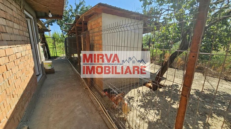 Vanzare vila 6 camere + spatiu comercial, mobilata si utilata, in Blejoi - Poză 69