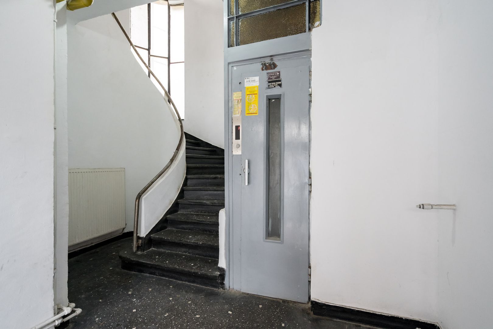 Apartament cu 3 camere langa parcul Cismigiu la 2 min de Metrou Izvor - Poză 10