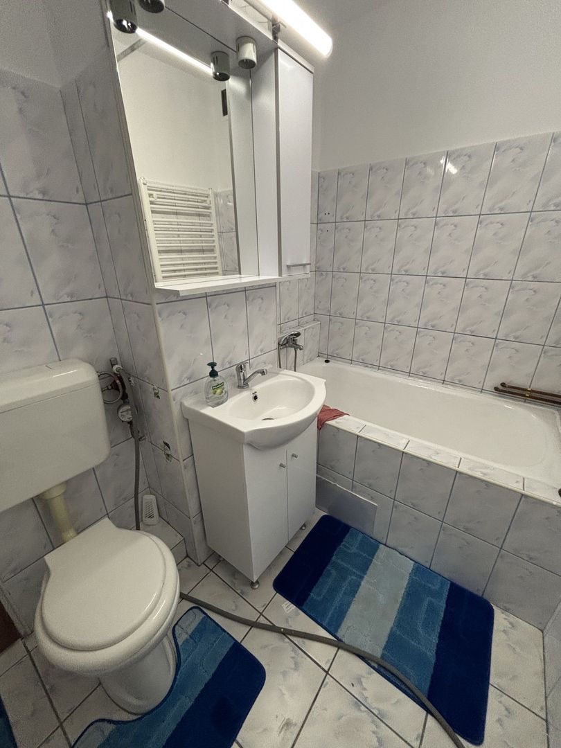 Apartament o cameră la 5 minute de Cetății - Poză 8