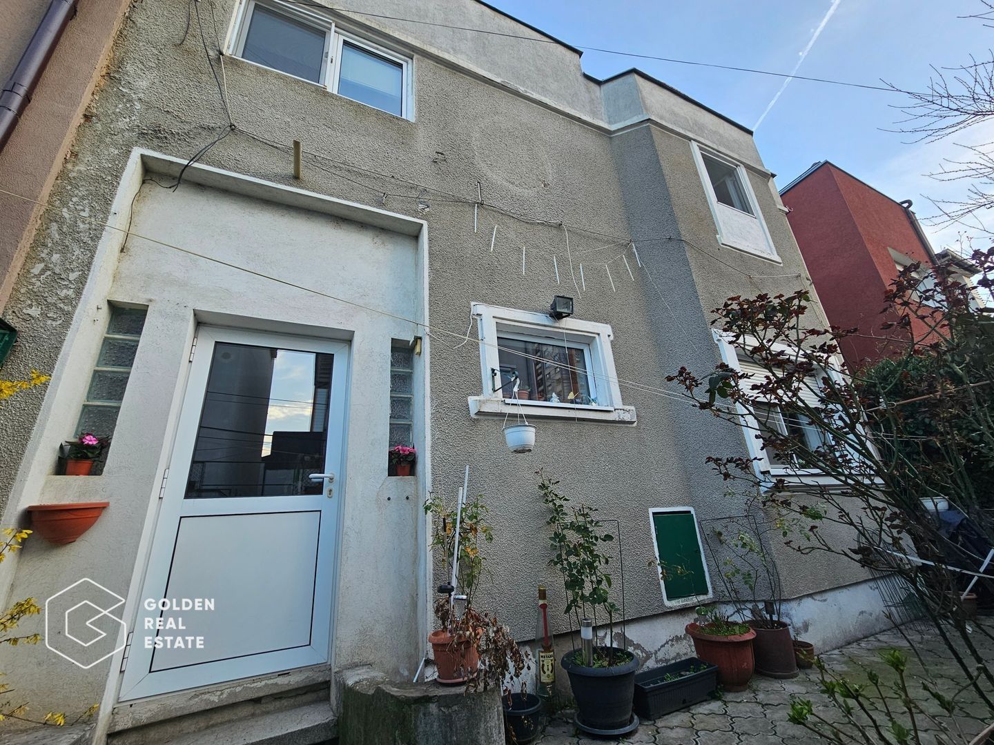 Vila individuala, centrala situata intre Dudesti si Dristor, 5 camere - Poză 1