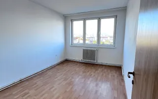 Apartament 2 camere,bloc cu lift, Str. Oștirii/Mihai Viteazul/N.Iorga - Poză 12