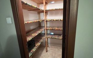 Apartament cu 3 camere, 80 mp, decomandat, Zona UMFST - Poză 8