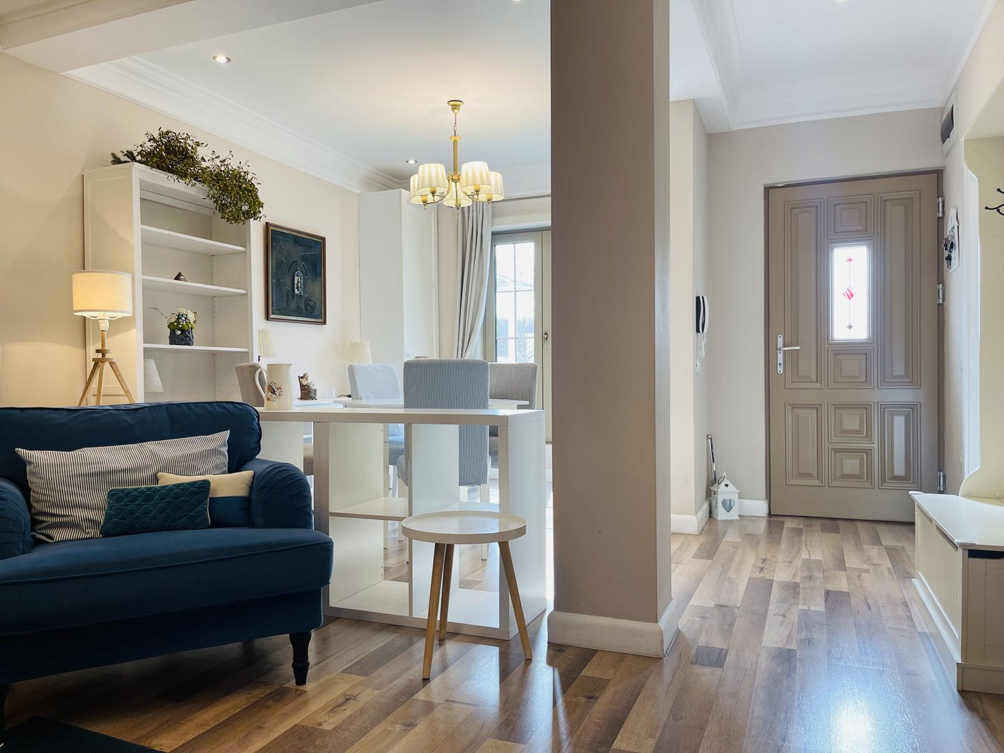 OFERTA REZERVATA - De inchiriat Casa cu Garaj - Segmentul Lux - Dumbravita - Poză 7