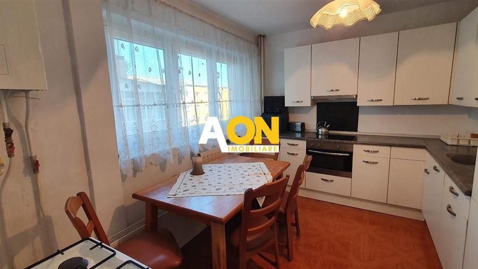 Apartament 4 camere, decomandat, 84mp, 2 băi, Cetate, Etaj 1 - Poză 7