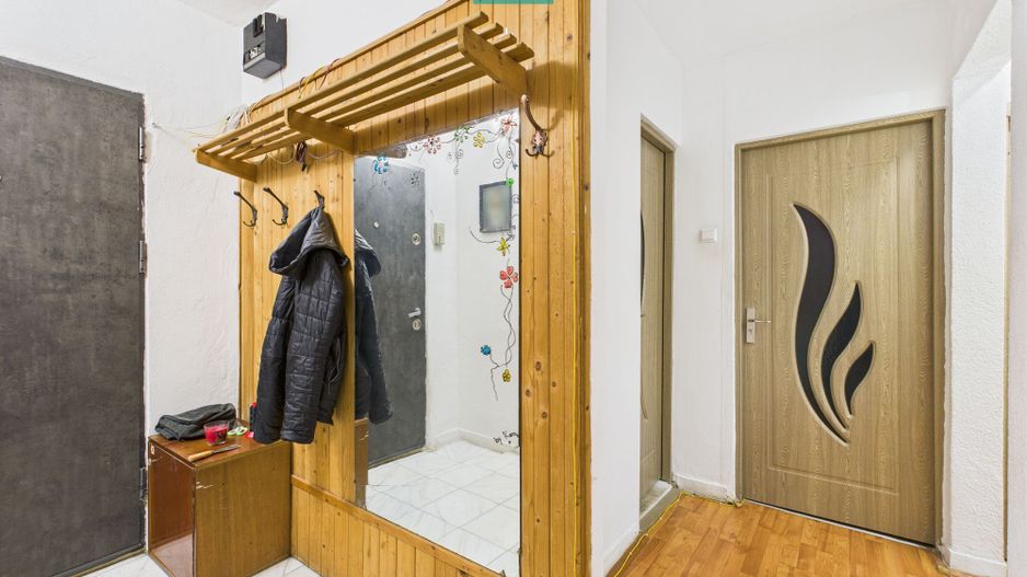 Apartament spațios cu 3 camere, decomandat - Poză 13