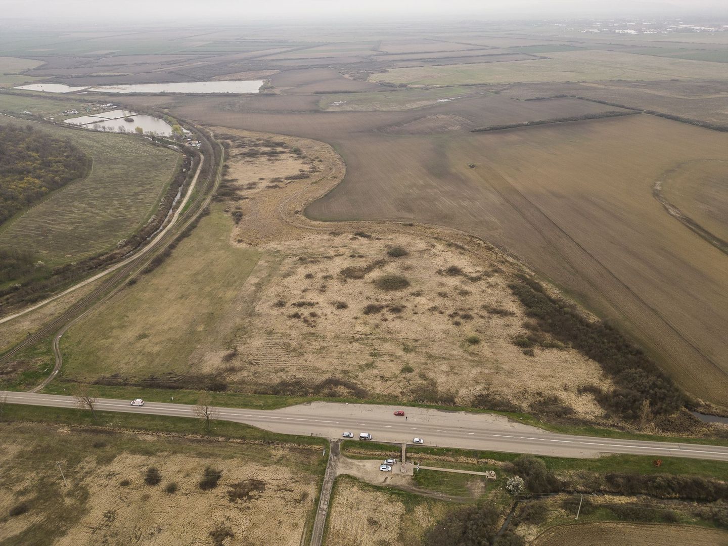 Teren extravilan in Ineu - Poză 4