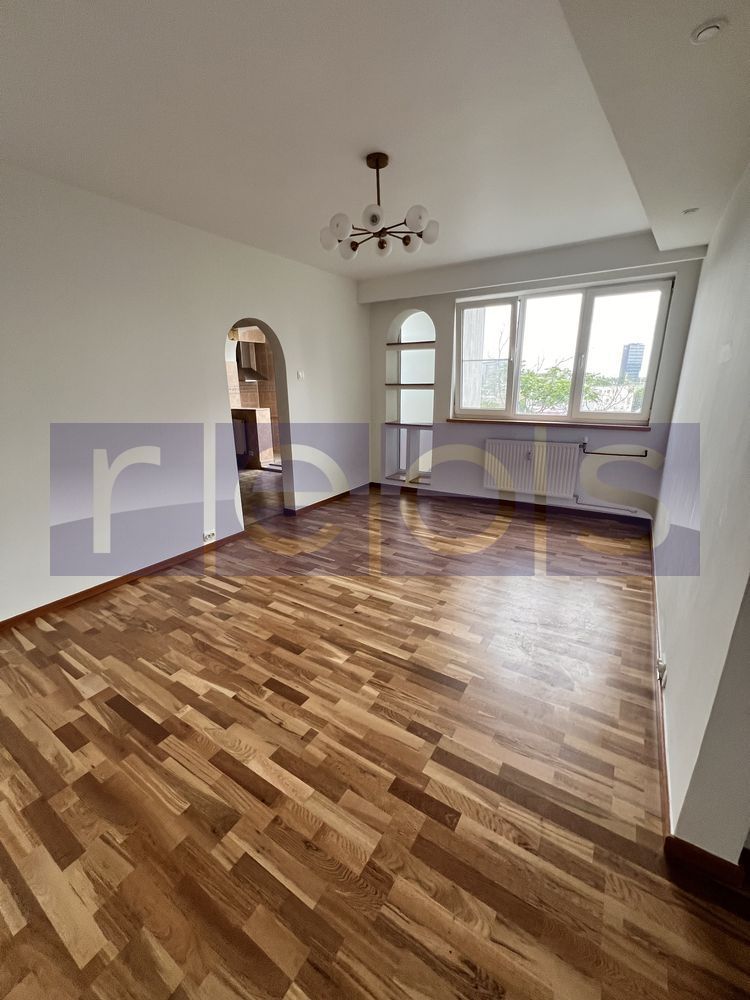 VANZARE APARTAMENT 2CAMERE | DOMENII | RENOVAT RECENT | GATA DE MUTARE - Poză 1