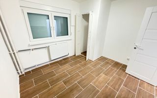 Apartament cu 2 camere situat la etajul 1 in Complexul Studentesc - Poză 3