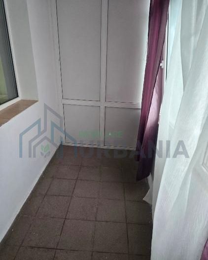 Colegă de apartament căutată – 3 camere decomandate, Iași - Poză 1