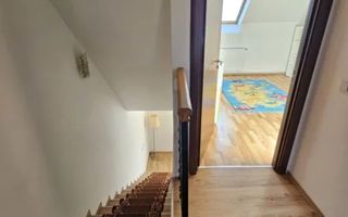 Casa tip triplex 4 camere, teren 84 mp, garaj - zona Turnisor -Sibiu - Poză 7