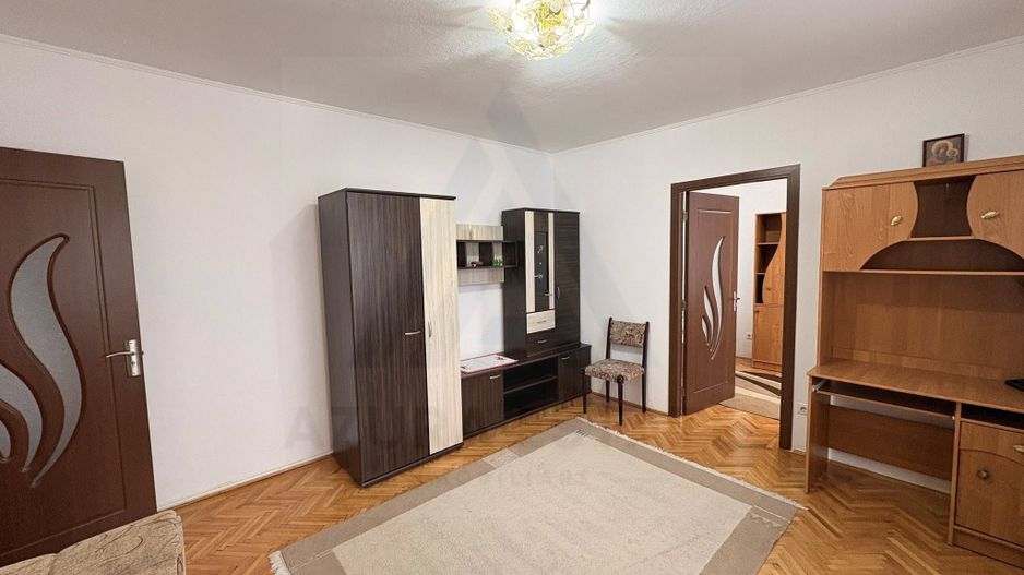 Apartament 2 camere centrală termică si calorifere noi Mihai Viteazu - Poză 2