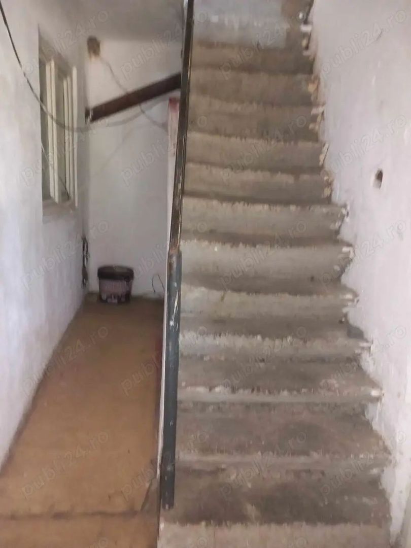 De vanzare casa 6 camere + curte, Rahova/Sos. Alexandriei - Poză 4