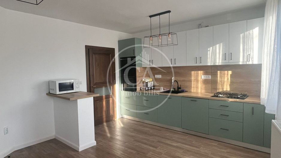 Casa de închiriat cu 4 camere in zona Iosia Nord, Oradea - Poză 1