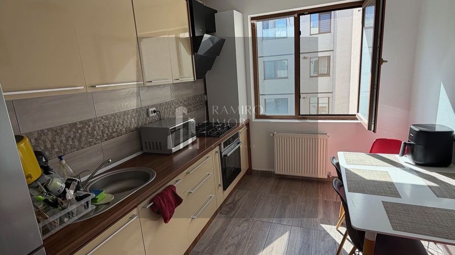 Apartament 3 camere Metalurgiei / Cartierul Solar - Poză 5