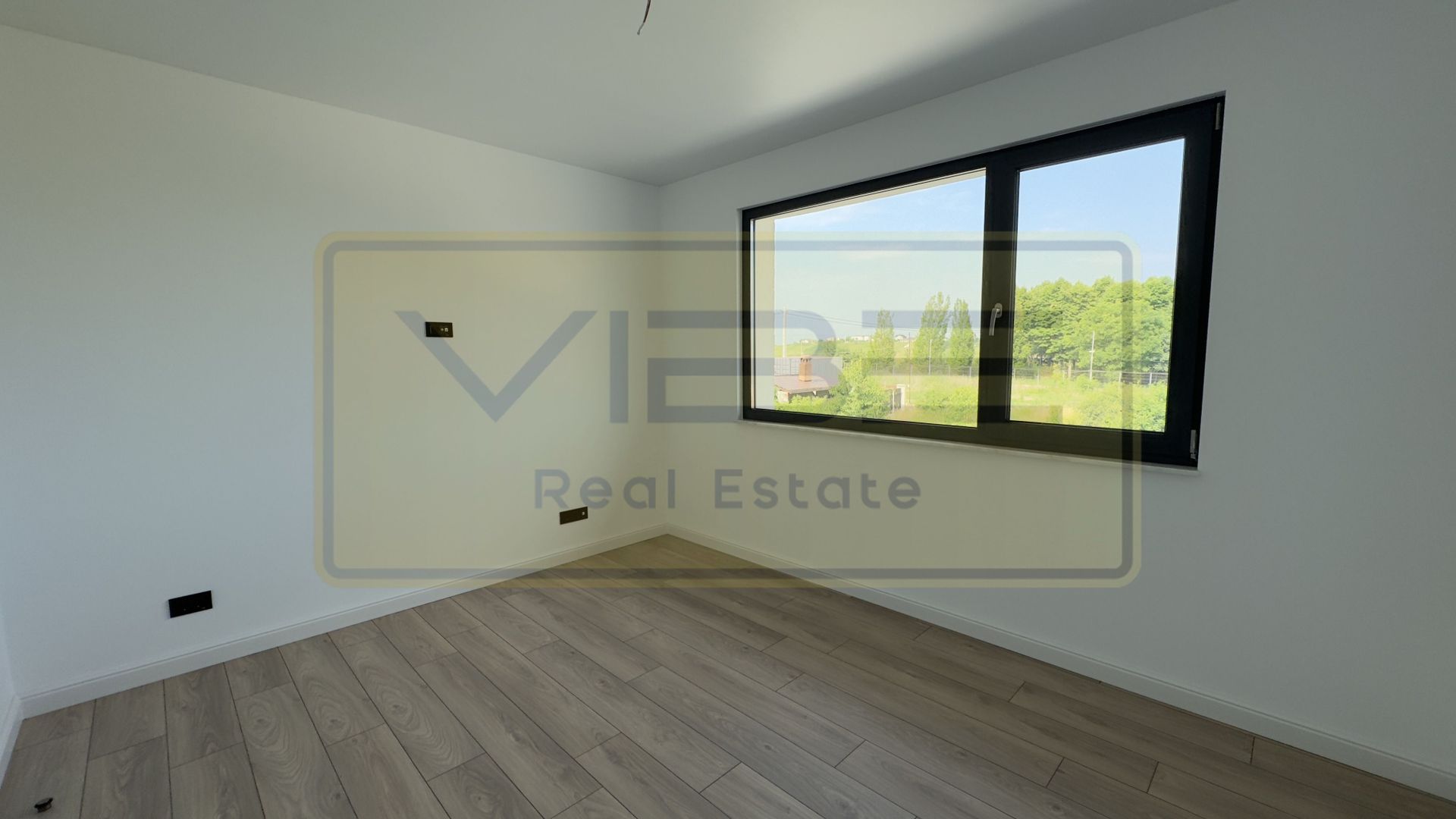 Casa individuala PREMIUM D+P+E 419mp teren, Miroslava - Poză 24