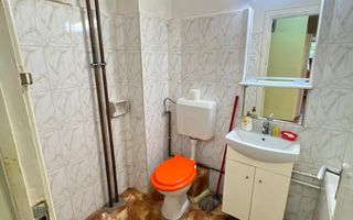 Ap 2 cam , zona Circumvalatiunii, etaj intermediar, decomandat - Poză 10