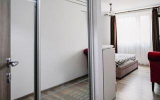 Apartament 3 camere elegant spațios și luminos în cartierul Urban Coresi - Poză 12