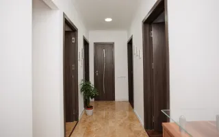 Vânzare, apartament 3 camere 61.5 mp, str. Independenței, Botanic - Poză 13