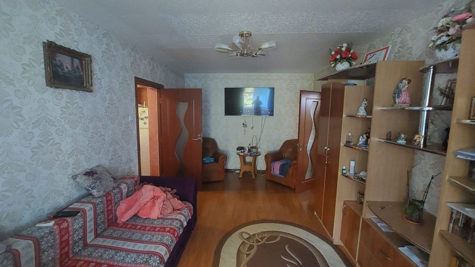 Vanzare apartament 2 camere in Titan, mobilat, utilat- 4min metrou C.Georgian - Poză 1