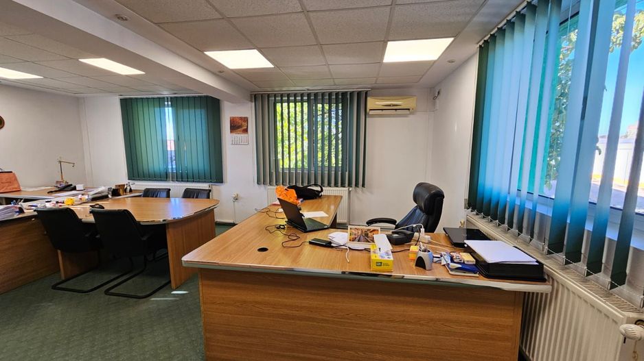 Inchiriere spatii birouri, curte pavata 800 mp, Bascov - Autostrada - Poză 17