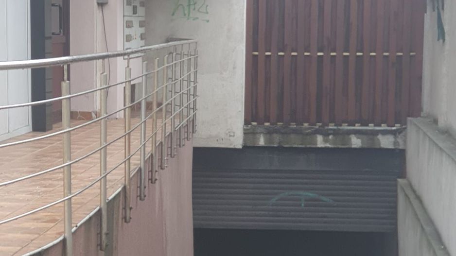 Apartament de vânzare, complet mobilat - Poză 9