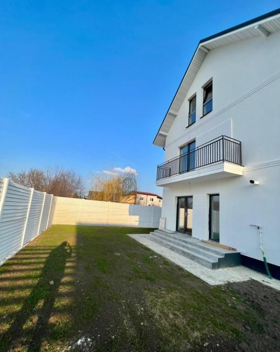 Vila duplex Otopeni | Banca Transilvaniei - Poză 1