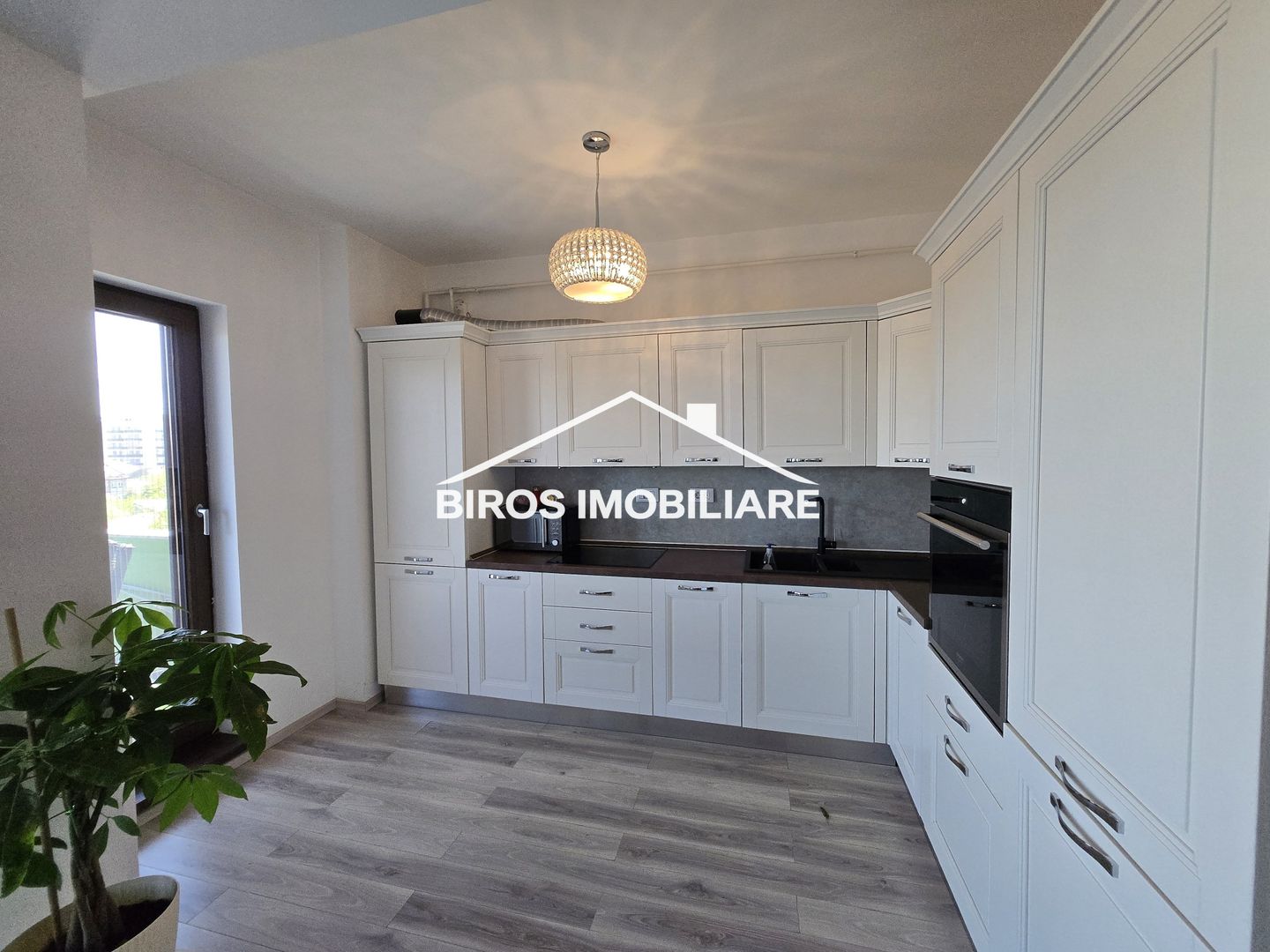 3 camere lux Bujorului - Poză 4