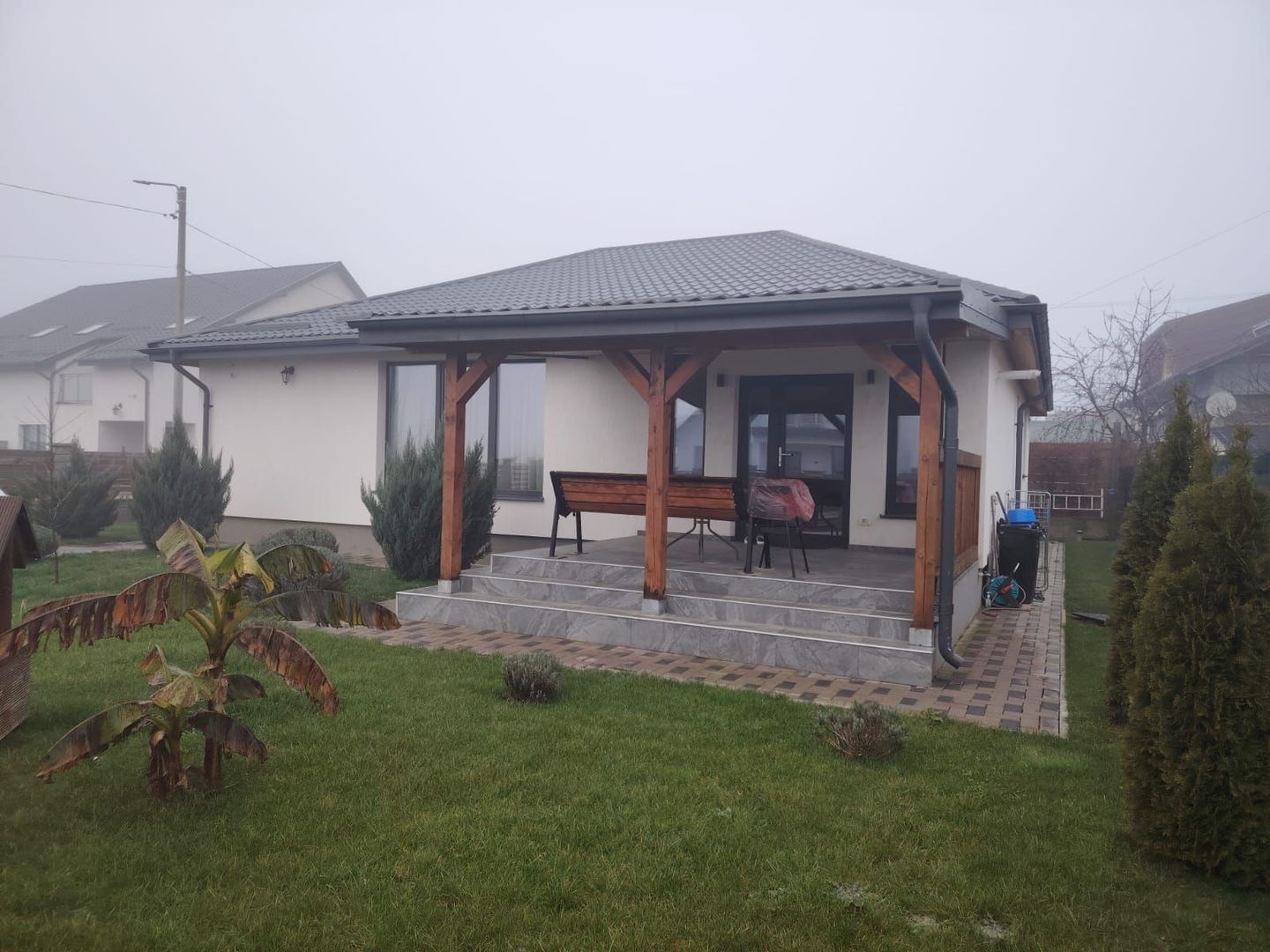 Casa 4 camere Manastirea Crevedia - Poză 2