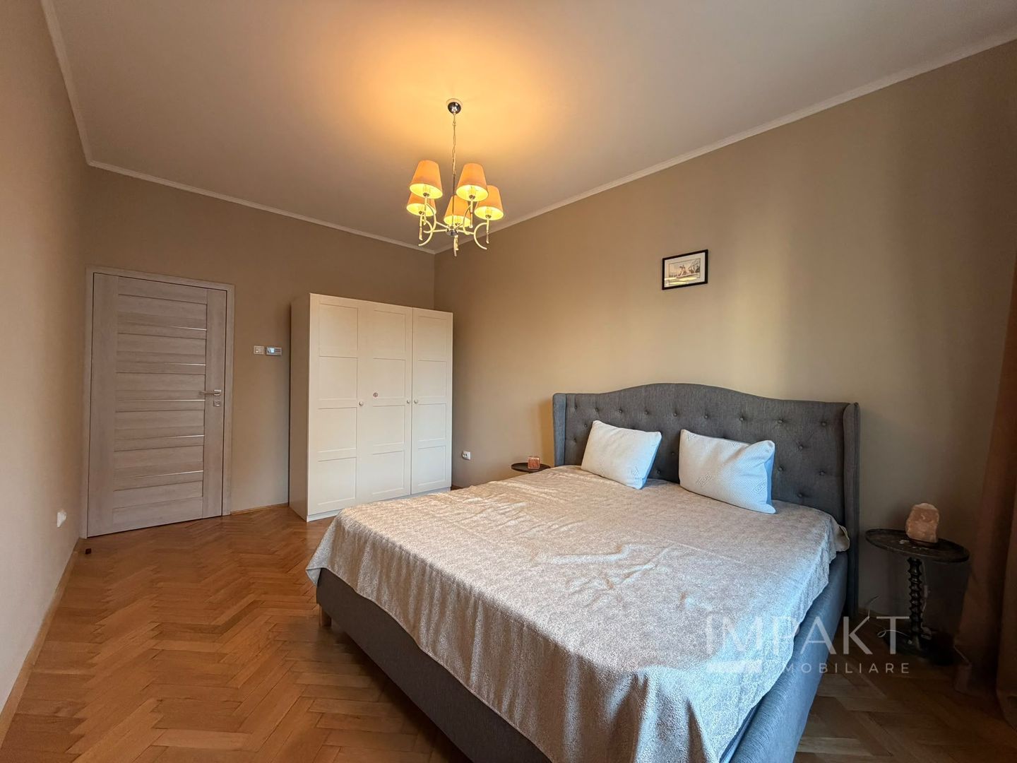 Apartament 3 camere, LUX, ultracentral - Poză 4